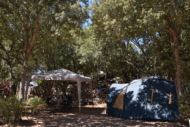 Camping-campingufarniente-tente-bonifacio-corse.jpg