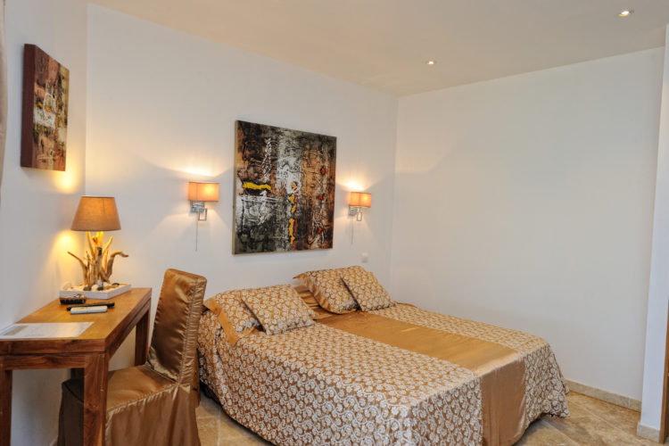 Hotel-Licetto-hébergement-Bonifacio-chambre-Corse.jpg
