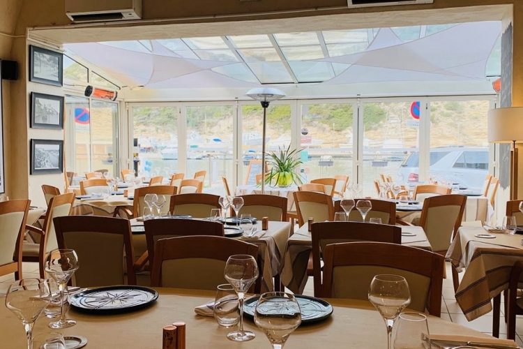 restaurant-les-4-vents-Bonifacio-terrasse-corsica.jpg